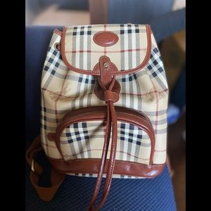 Burberrys Vintage Backpack (small)